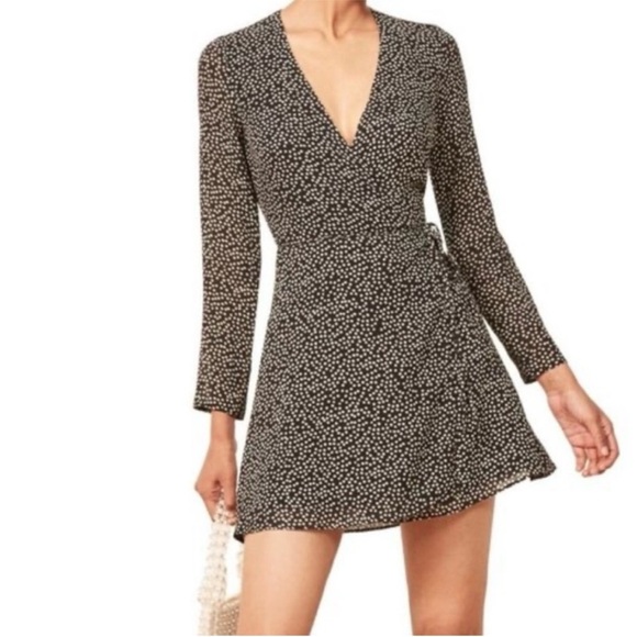 REFORMATION Gjelina Long Sleeve Wrap Mini Dress Size Small - Picture 1 of 9